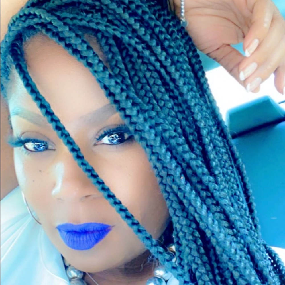 Meet your Posher, Nigeria